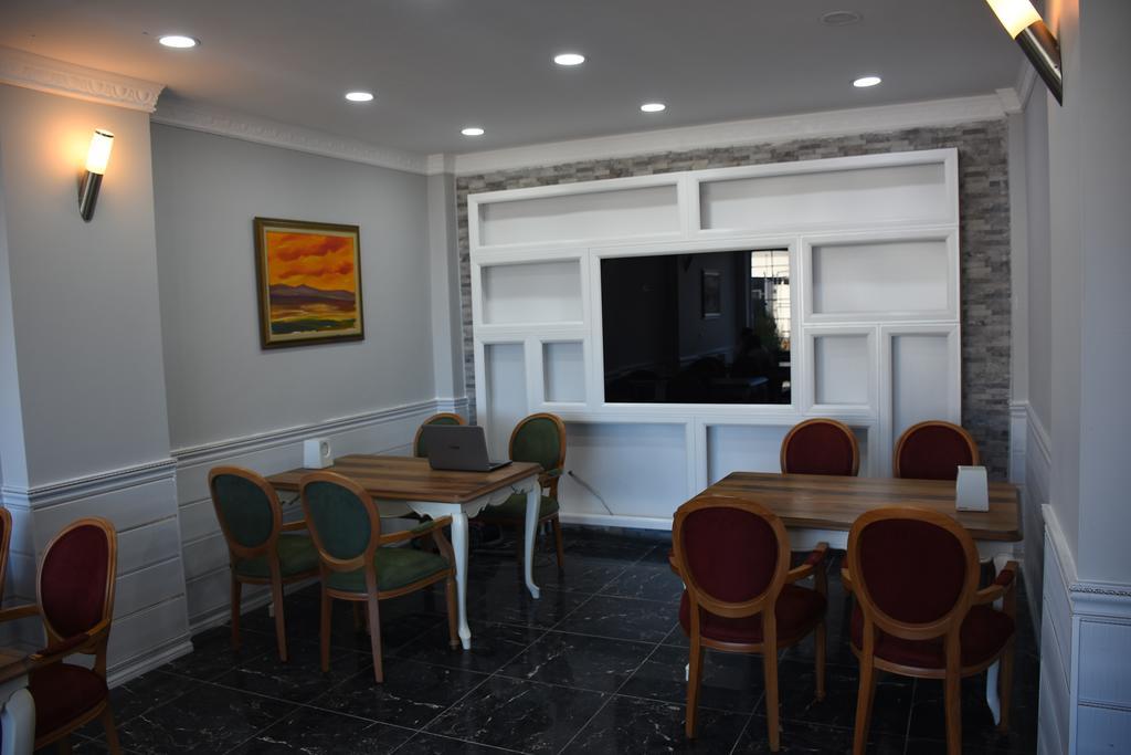 King Butique Hotel Yomra エクステリア 写真